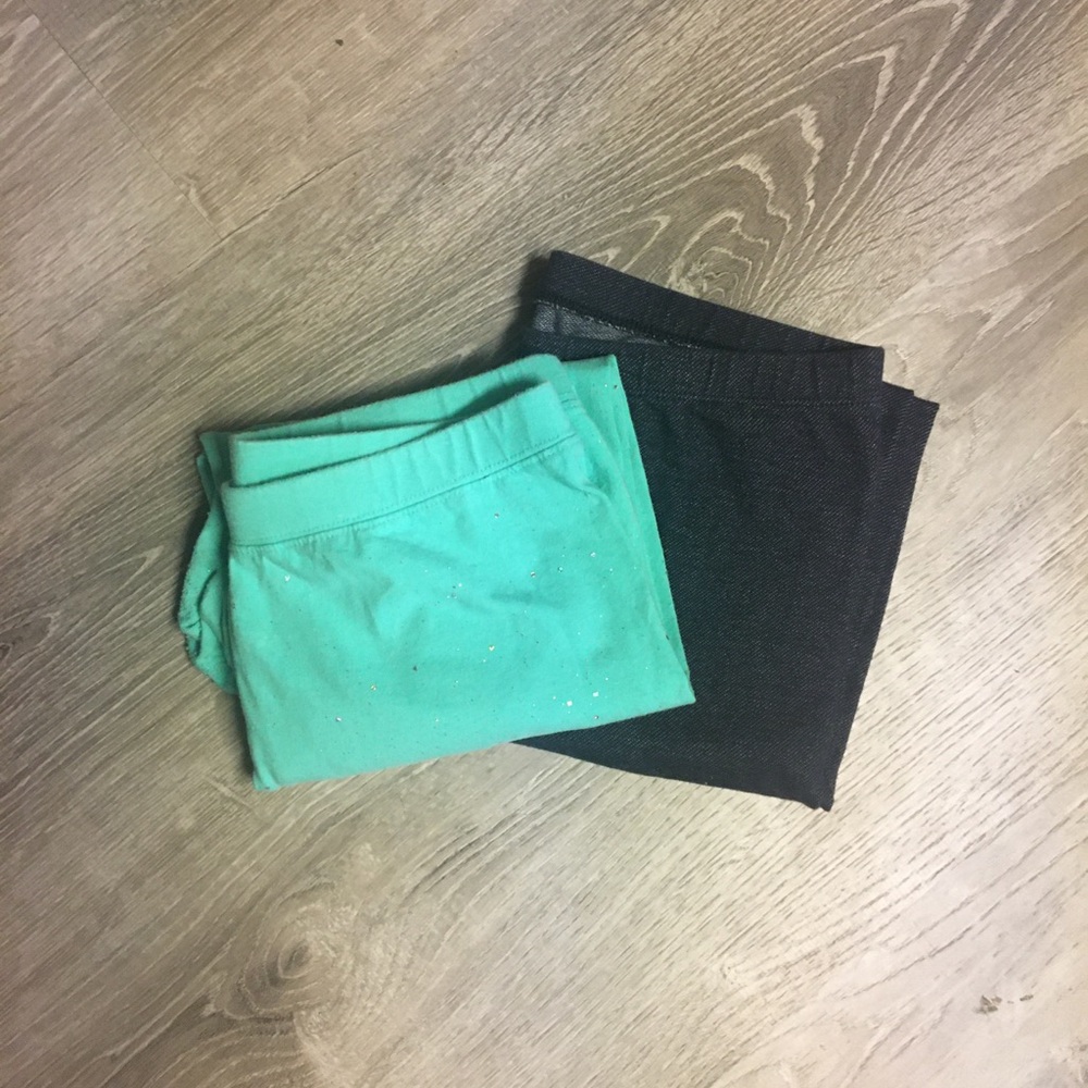 2 pc of Cat and Jack leggings